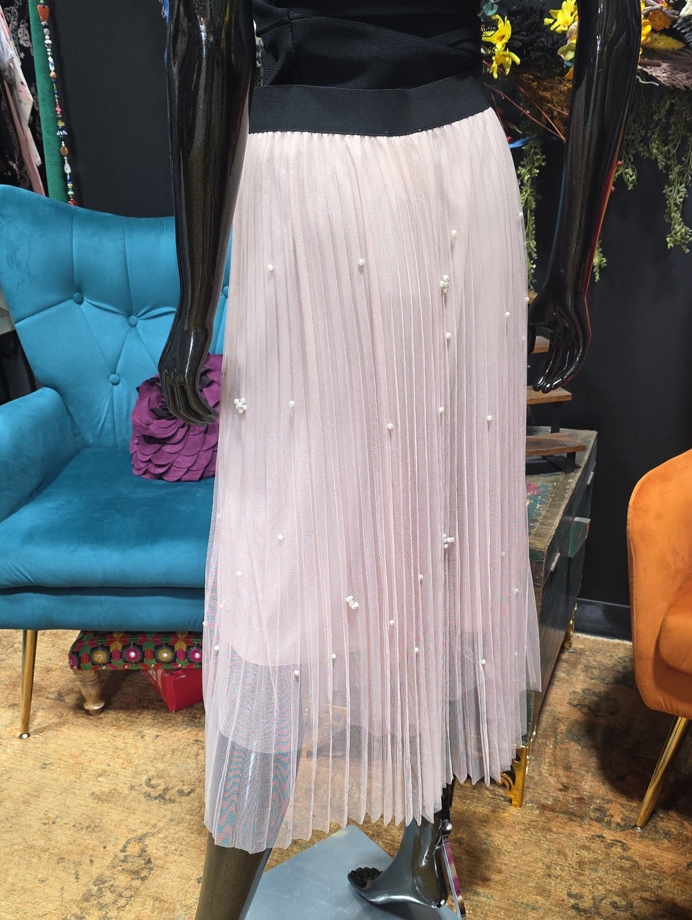 Boutique Pleated Blush Midi Skirt with Pearl Detail - Picture 8 of 8